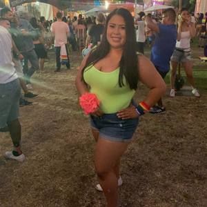 Meet your Posher, Jasmin